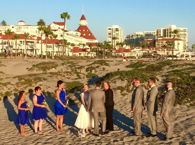Elope to San Diego | Elope San Diego | www.elopetosandiego.com | (619) 66-ELOPE | (619) 663-5673